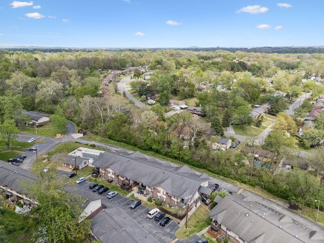 500 Paragon Mills Rd Apt M11, Nashville, TN 37211