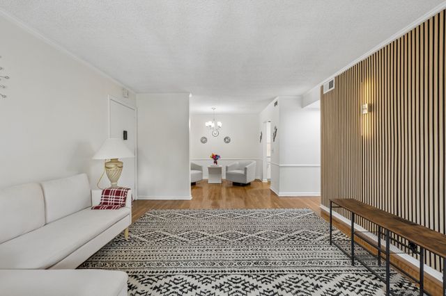 500 Paragon Mills Rd Apt M11, Nashville, TN 37211