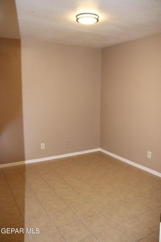 3120 VOSS Drive A, El Paso, TX 79936