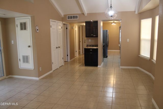 3120 VOSS Drive A, El Paso, TX 79936