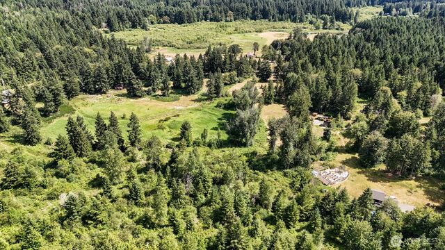 21842 Elbow Lake Road SE, Yelm, WA 98597