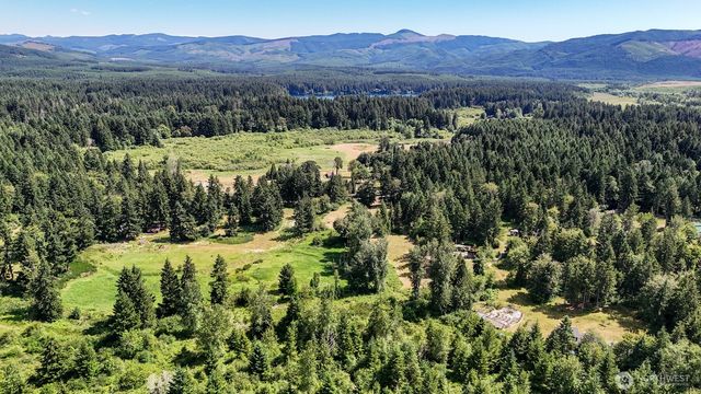 21842 Elbow Lake Road SE, Yelm, WA 98597