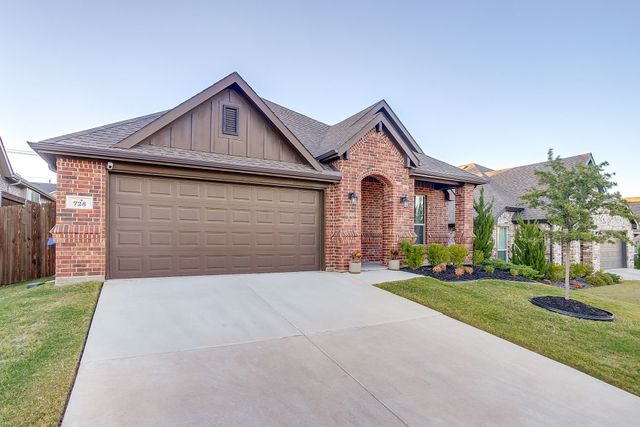 728 Long Iron Drive, Fort Worth, TX 76108