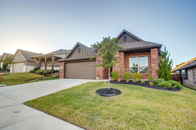 728 Long Iron Drive, Fort Worth, TX 76108