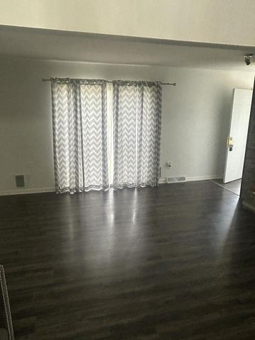 8616 Servite DRIVE, Milwaukee, WI 53223