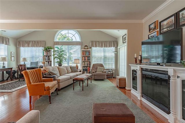 6525 Betsy Ross Circle, Bethlehem City, PA 18017