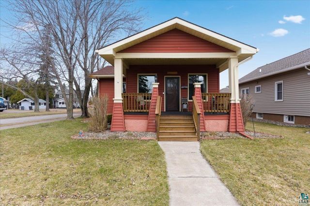 11 B Hayes Ct, Superior, WI 54880