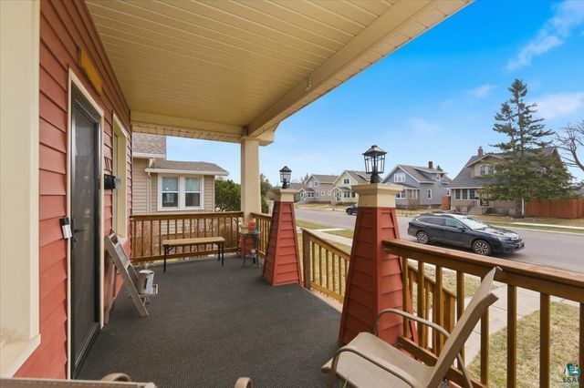 11 B Hayes Ct, Superior, WI 54880