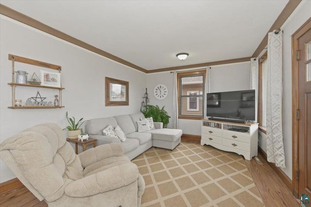11 B Hayes Ct, Superior, WI 54880