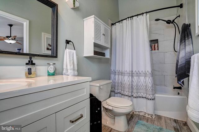 12 CREEKSIDE DR, Pottstown, PA 19464