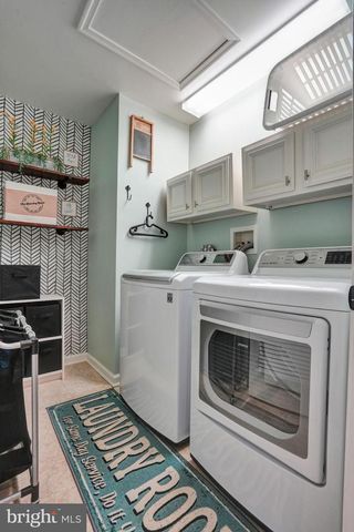 12 CREEKSIDE DR, Pottstown, PA 19464