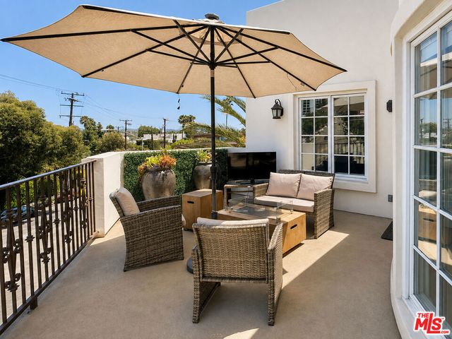 851 N San Vicente Boulevard 309, West Hollywood, CA 90069