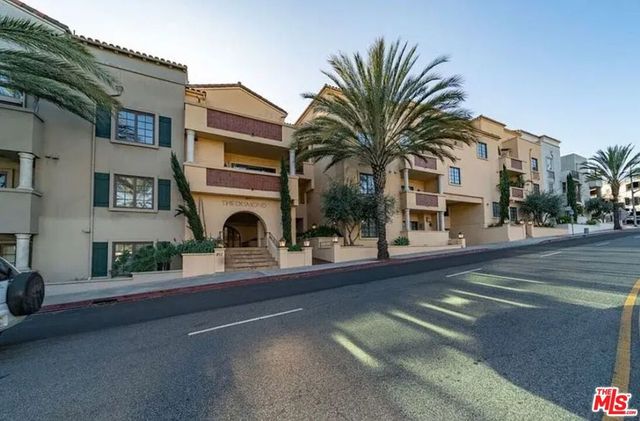 851 N San Vicente Boulevard 309, West Hollywood, CA 90069