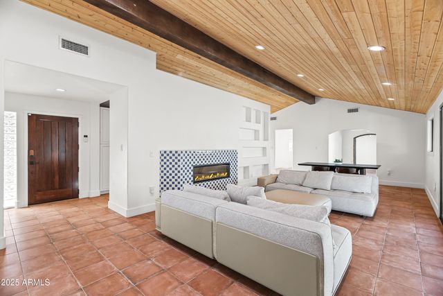 4142 E STANFORD Drive, Phoenix, AZ 85018