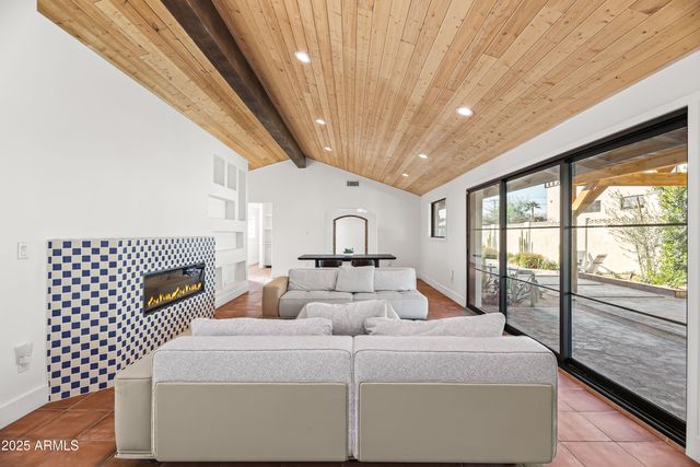 4142 E STANFORD Drive, Phoenix, AZ 85018