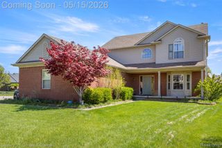 30537 Linden Court, Flat Rock, MI 48134