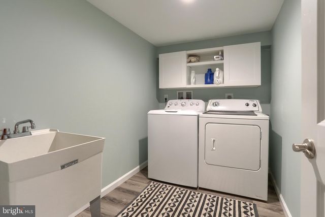 4610 SOUTH RD, Harrisburg, PA 17109