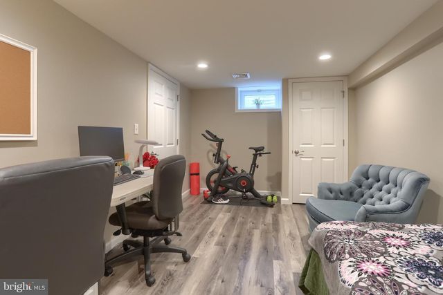 4610 SOUTH RD, Harrisburg, PA 17109