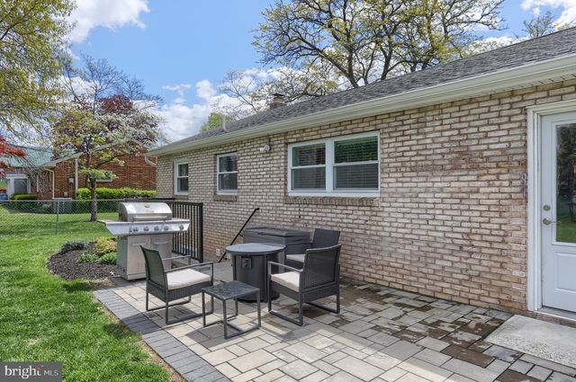 4610 SOUTH RD, Harrisburg, PA 17109