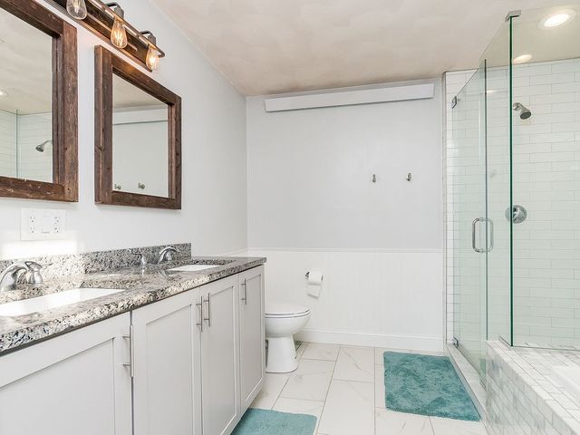 132 Dolphin Ave 4, Revere, MA 02151