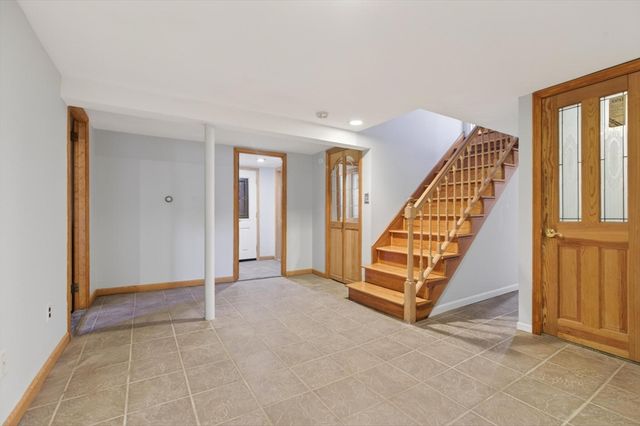 2 Herrick Road, Peabody, MA 01960