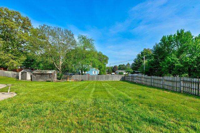 2 Herrick Road, Peabody, MA 01960