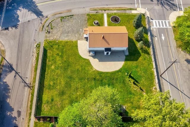 2 Herrick Road, Peabody, MA 01960