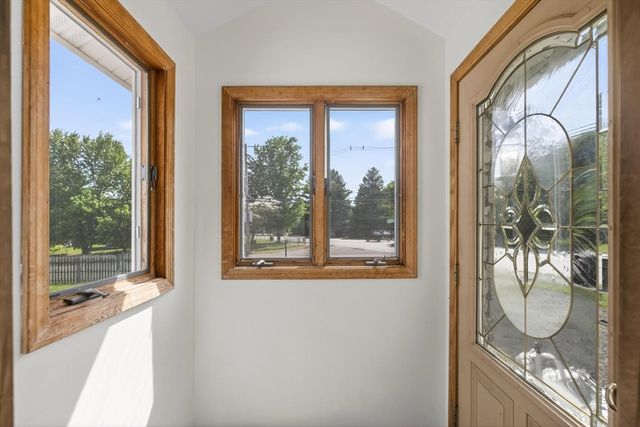 2 Herrick Road, Peabody, MA 01960