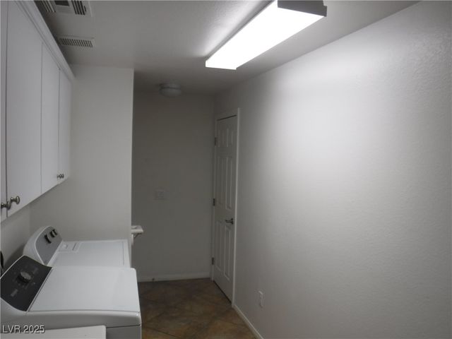 11830 Tevare Lane 2064, Las Vegas, NV 89138