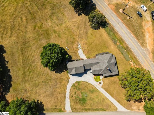 550 Martin Camp Road, Chesnee, SC 29323