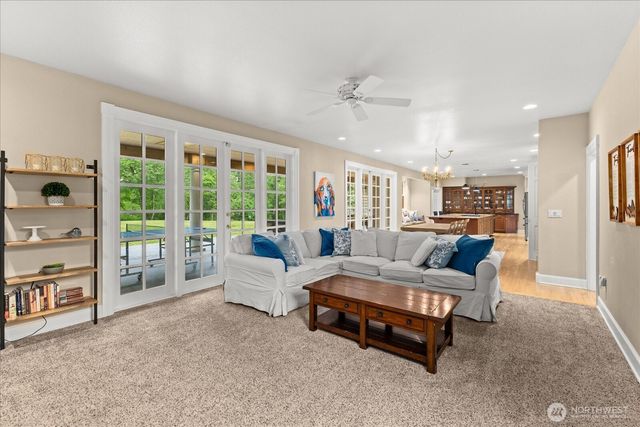 21410 SE 215th Street, Maple Valley, WA 98038
