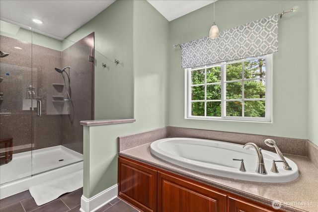21410 SE 215th Street, Maple Valley, WA 98038