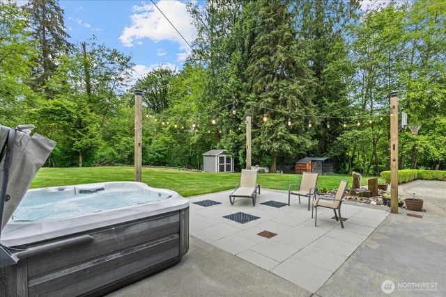 21410 SE 215th Street, Maple Valley, WA 98038
