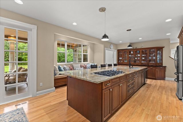 21410 SE 215th Street, Maple Valley, WA 98038