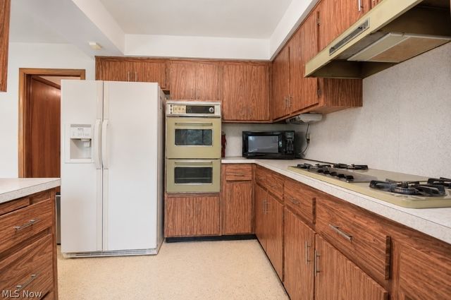 4734 Lockwood Road, Perry, OH 44081