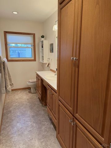 4310 Markham Street, Saginaw, MI 48603