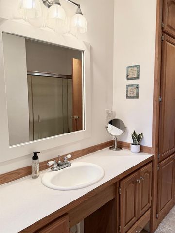 4310 Markham Street, Saginaw, MI 48603