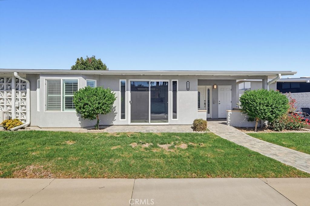 1381 Monterey Road M2 62A, Seal Beach, CA 90740 — photo 2