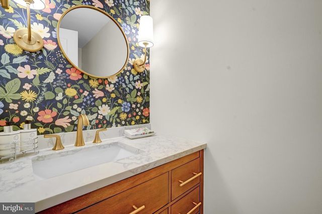 6426 GILDAR ST, Alexandria, VA 22310