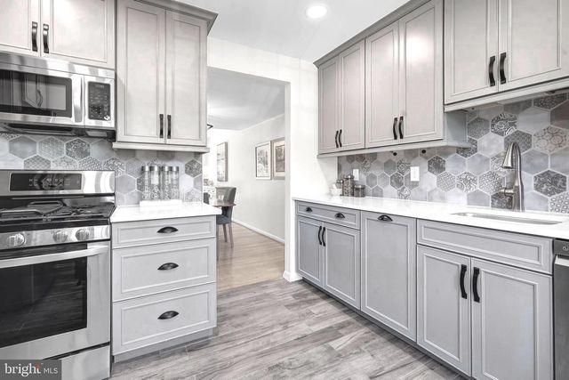 6426 GILDAR ST, Alexandria, VA 22310
