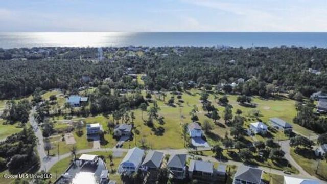 340 Lemoyne Road, Pass Christian, MS 39571