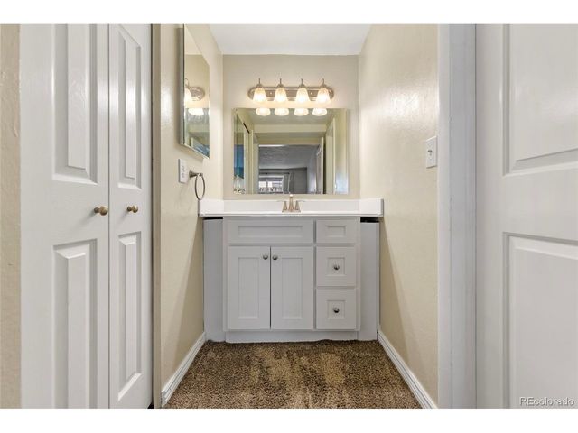 1723 Robb St 23, Denver, CO 80215