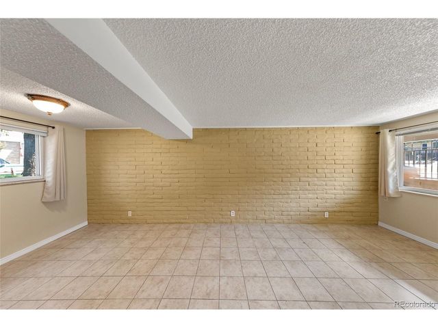 1723 Robb St 23, Denver, CO 80215