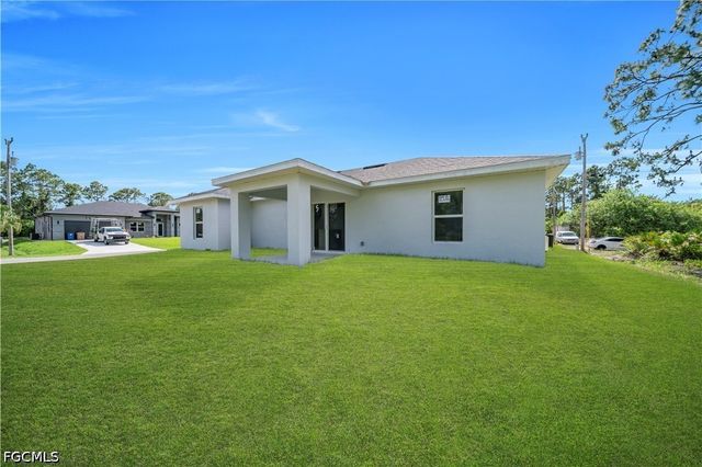 733 Dante AVE S, Lehigh Acres, FL 33974