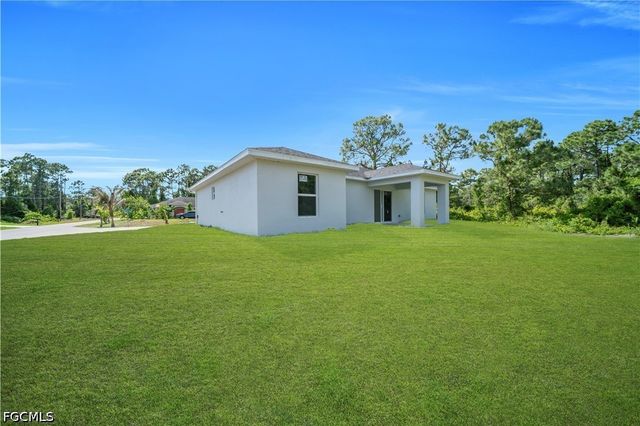 733 Dante AVE S, Lehigh Acres, FL 33974