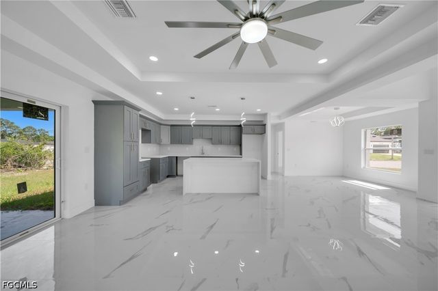 733 Dante AVE S, Lehigh Acres, FL 33974
