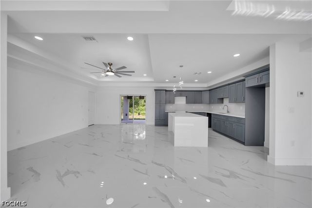 733 Dante AVE S, Lehigh Acres, FL 33974