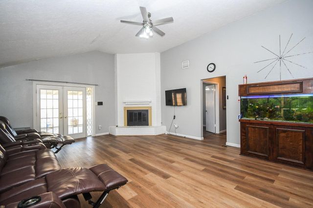 15310 Barbarossa Drive, Houston, TX 77083