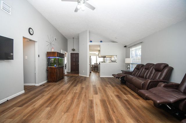 15310 Barbarossa Drive, Houston, TX 77083