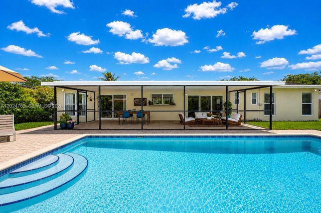 10240 SW 108th St, Miami, FL 33176
